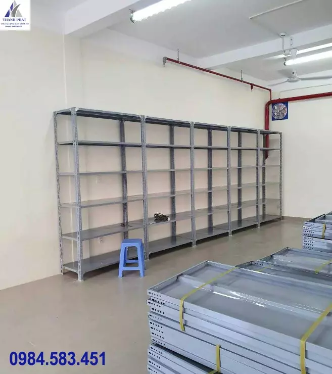 kệ sắt v lỗ 6 tầng đa năng