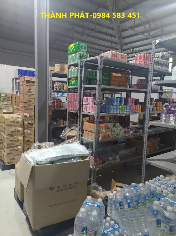 kệ v lỗ-giá kệ trưng bày cửa hàng tạp hóa giá rẻ