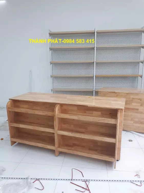 Bàn thu ngân gỗ giá rẻ