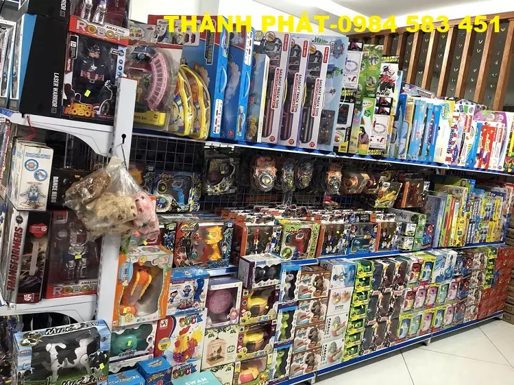 Giá kệ trưng bày cửa hàng đồ chơi