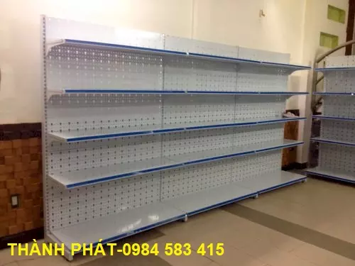 Kệ siêu thị lưng tôn lỗ đẹp