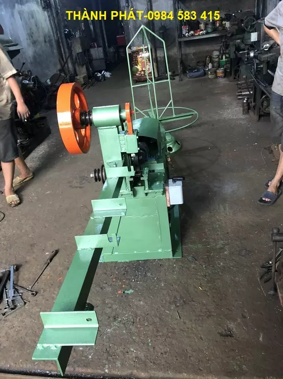 xưởng sản xuất kệ siêu thị uy tín