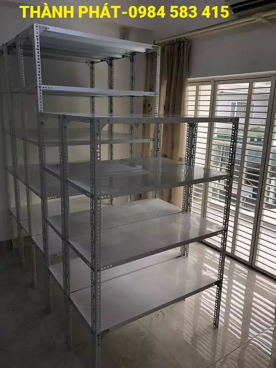Kệ v lỗ giá rẻ
