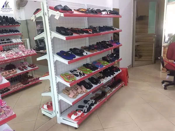 kệ để hàng bình định