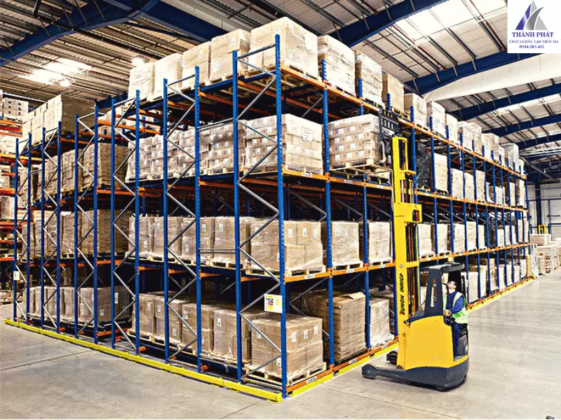 giá để hàng trong kho bình định