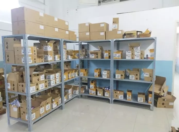 Mua sắt v lỗ giá rẻ ở đâu tại bình dương