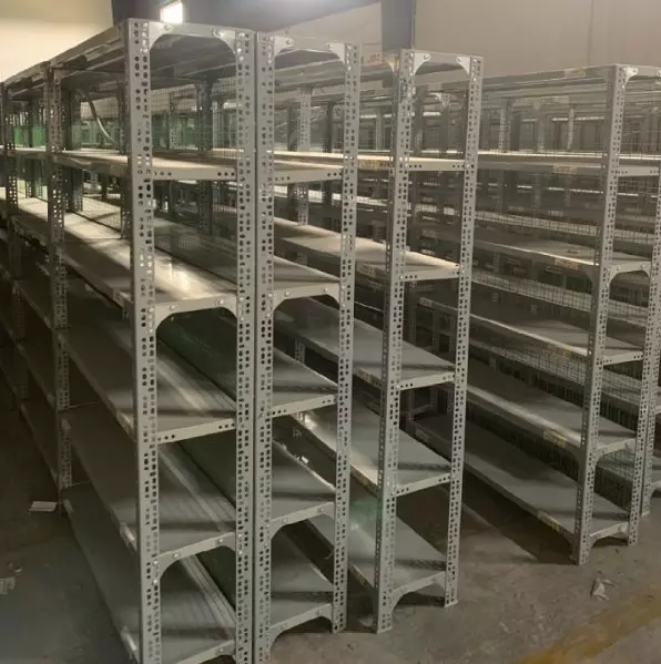 Kệ sắt v lỗ thanh lý là gì?