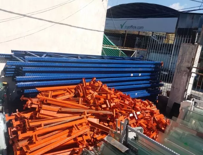Những lưu ý không thể bỏ qua khi mua kệ kho hàng thanh lý