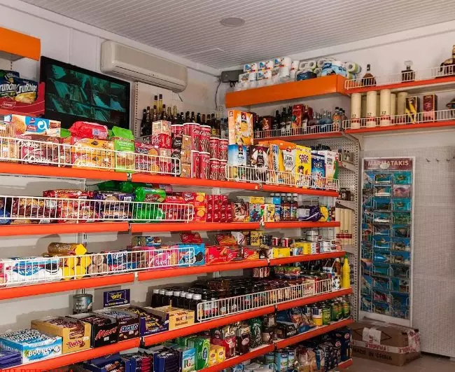 Giá kệ siêu thị là gì?