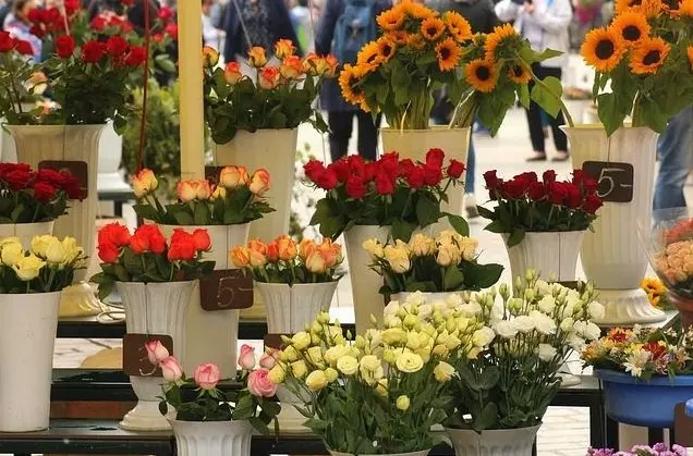3 lý do tại sao bạn nên mở cửa hàng hoa tươi
